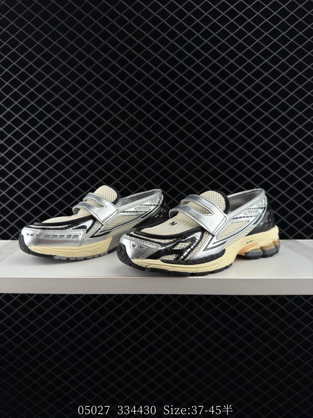 New Balance 1906L Loafer